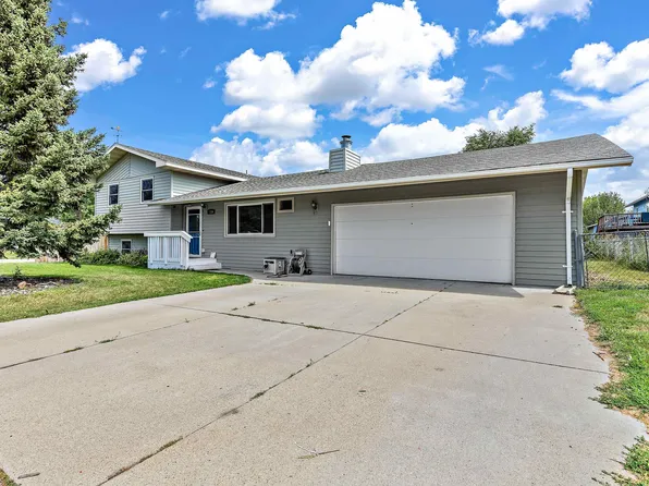 3110 Turtle Creek Ct, Rapid City, SD 57703