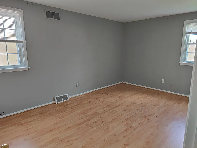 205 Erica Ter #2 — Photo 8