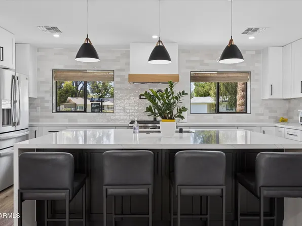 504 W HARMONT Drive, Phoenix, AZ 85021
