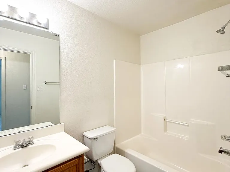310 Cedar Ridge Dr — Photo 14