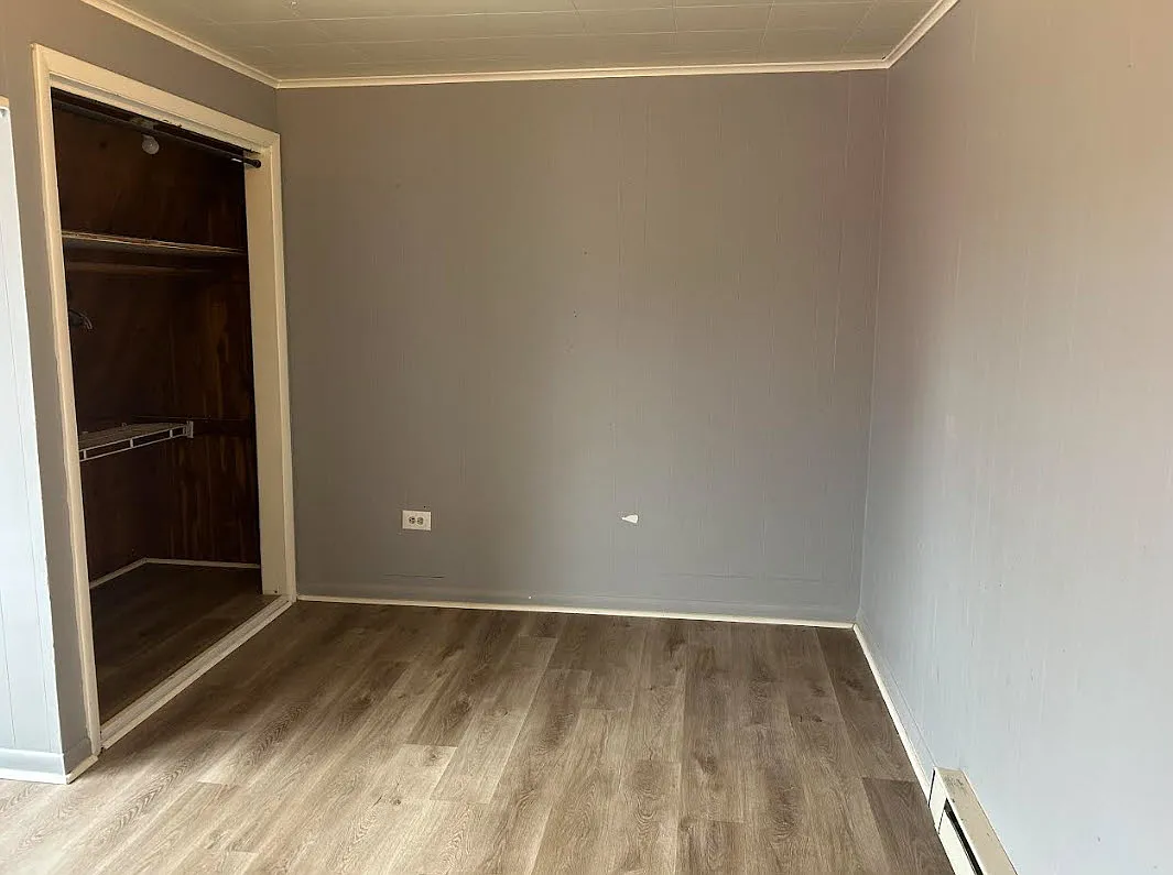 1 bed, $1,050 — Photo 4