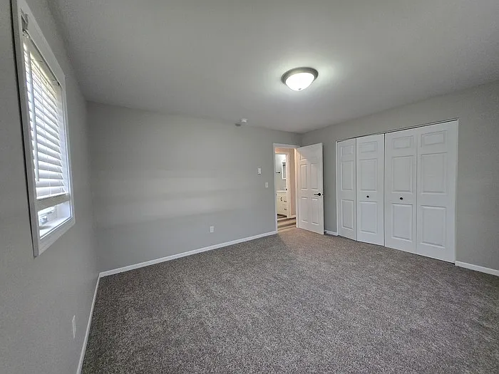 2816 S 17th St #201 — Photo 14