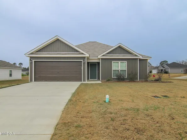 10 Cole Dr, Hawkinsville, GA 31036