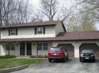 2623 Palisades Dr, Menasha, WI 54952