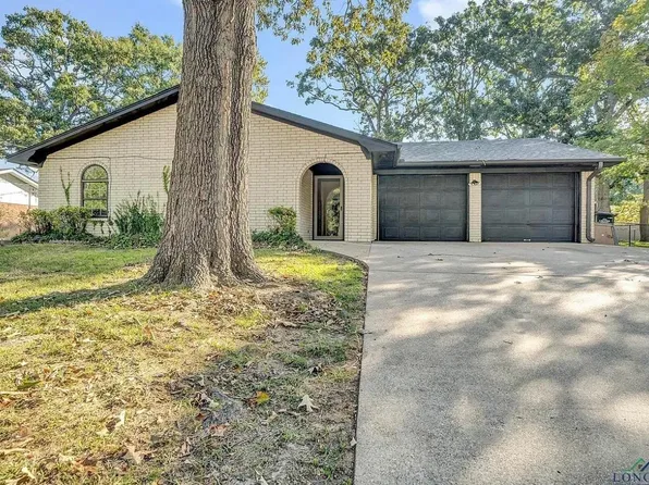 2704 Balsam St, Longview, TX 75605