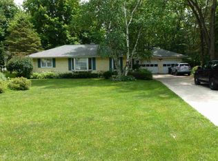 2566 Sunset Dr, Beloit, WI 53511
