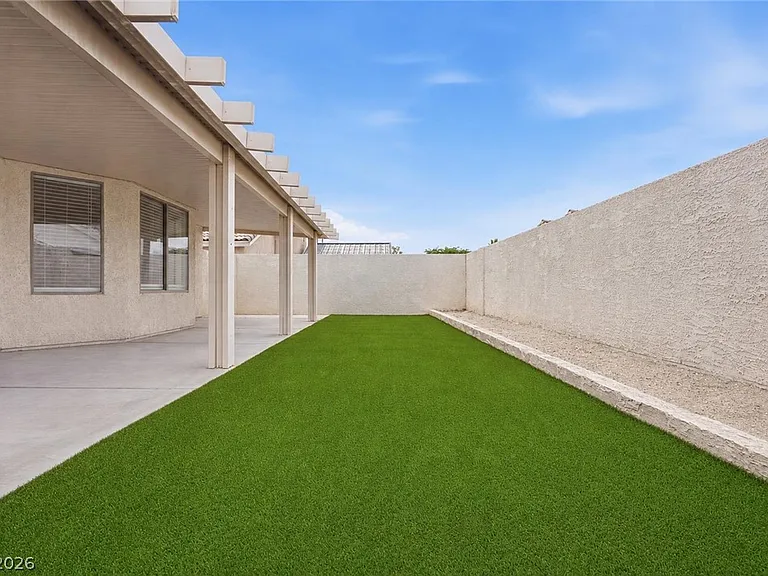 6526 Blooming Sun Ct — Photo 5