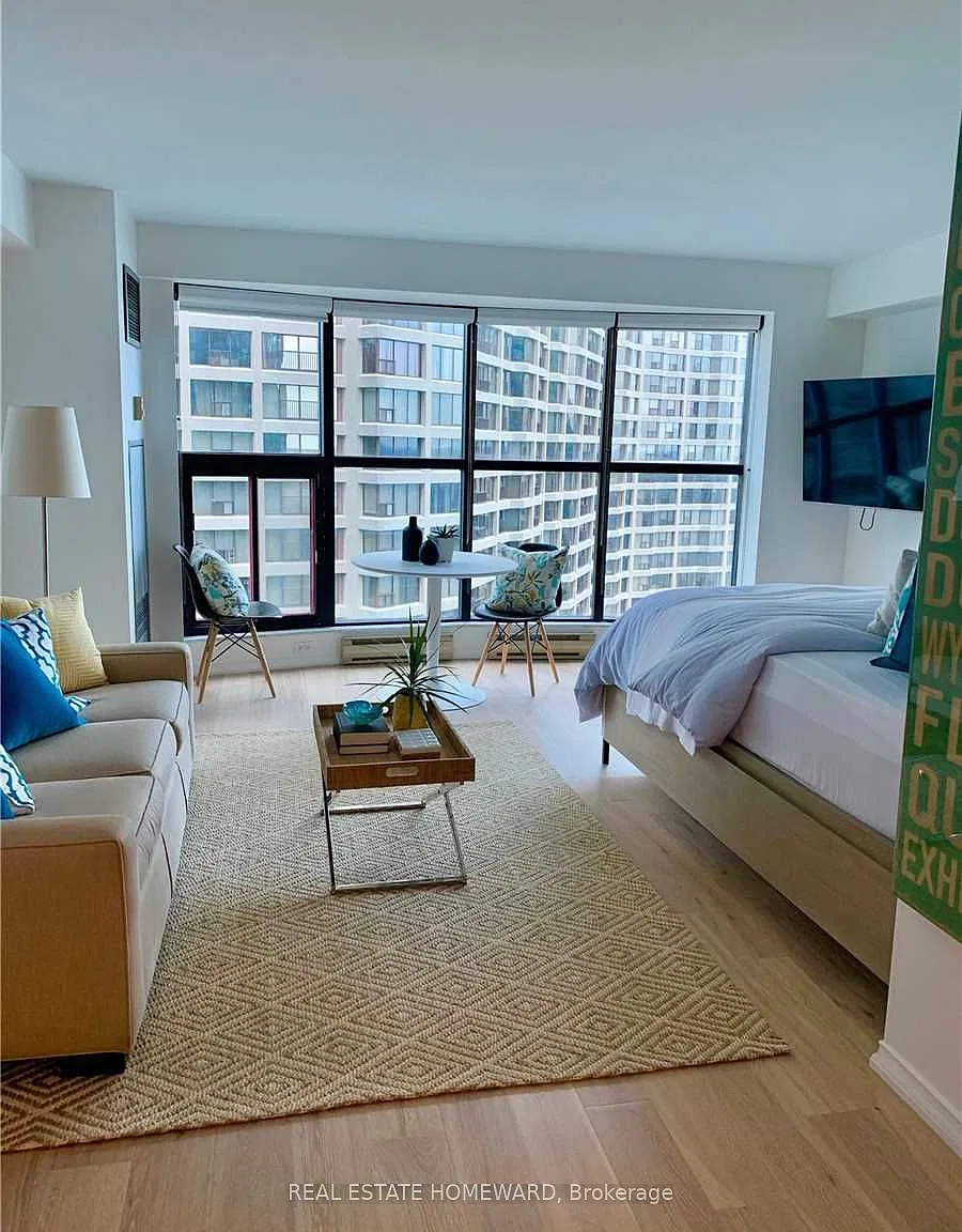 Studio, $2,575 — Photo 4