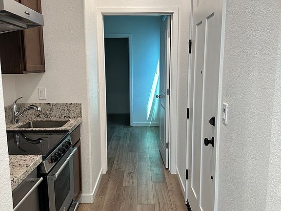 4th image of 838 Rosazzo Ln #838