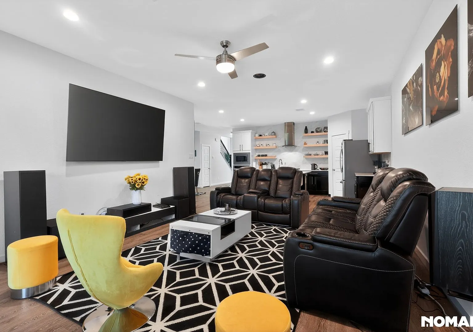 Spacious 4BR House in Houston — Photo 1