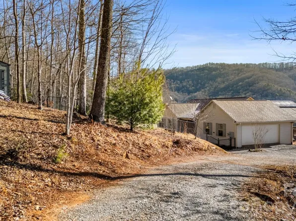 790 Moonlight Trl, Bryson City, NC 28713
