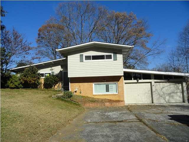 1st image of 4213 Belvoir Dr