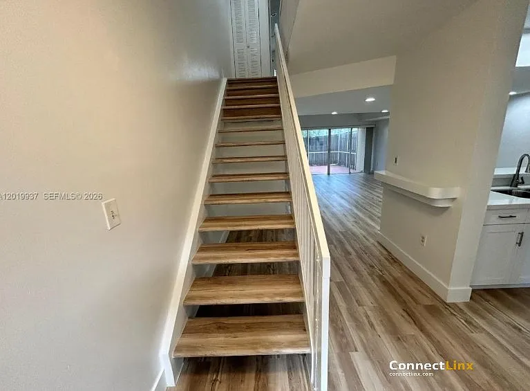 1325 NW 124th Ave — Photo 14