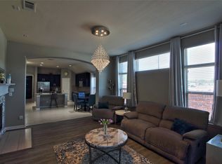 604 Cedarview Dr, Garland, TX 75040