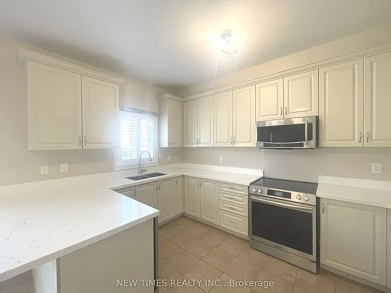 14 Bellini Ave — Photo 5