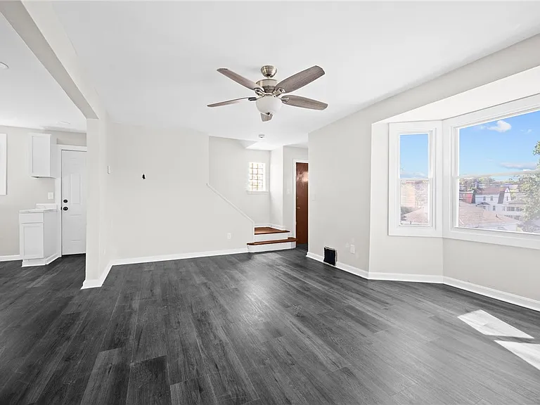 505 Wylie Ave — Photo 6