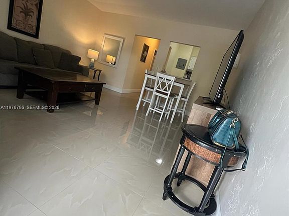 4th image of 600 Layne Blvd APT 210