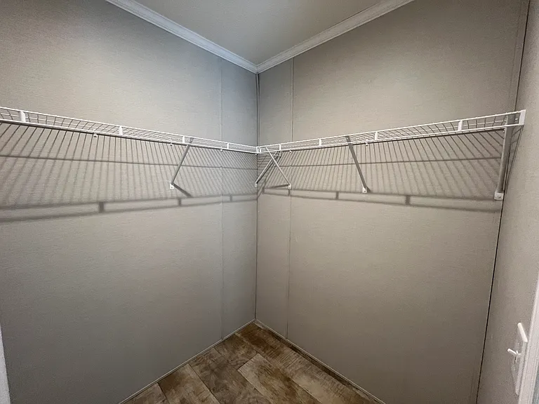 38000 Le Chateau Blvd #336 — Photo 12