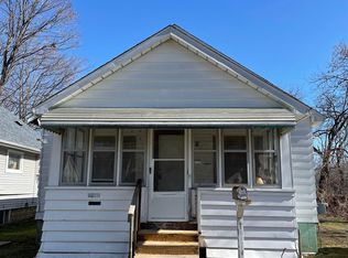 2005 Jarvis St, Flint, MI 48507