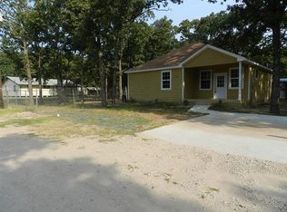 1756 Oak Rd, Quinlan, TX 75474