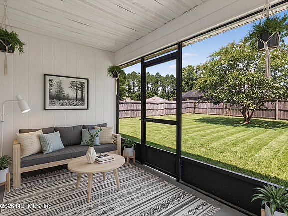 3rd image of 96033 YELLOWTAIL Court