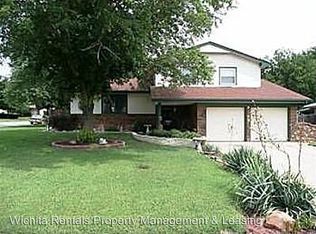1000 Hackberry Rd, Derby, KS 67037