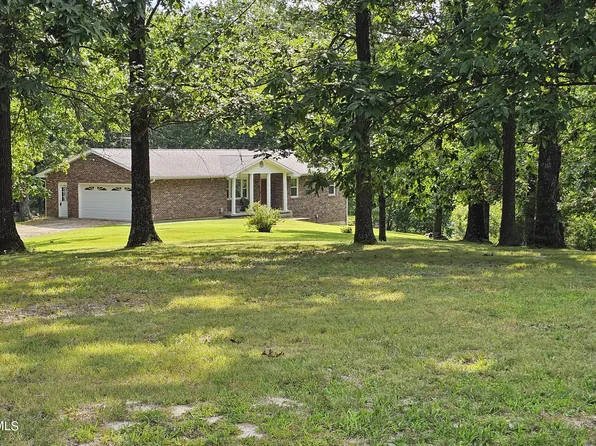 7466 Highway Un, Fulton, MO 65251