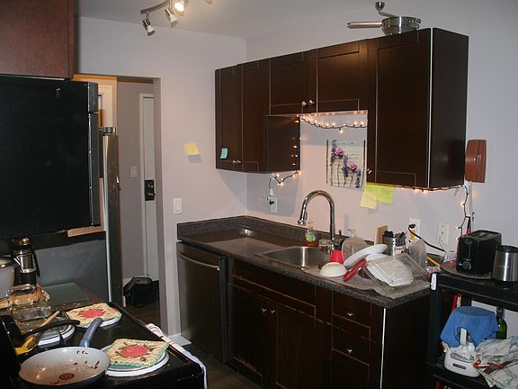 3rd image of 1909 Salton Rd #328