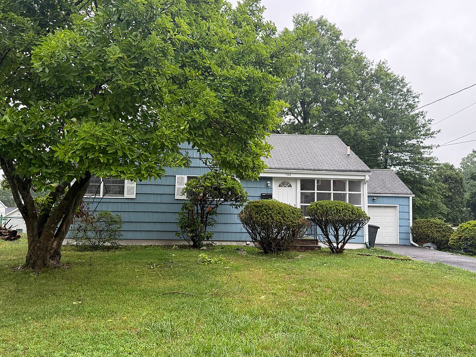 1st image of 132 Heather Hill Rd