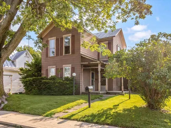 218 N Jackson St, Winchester, IN 47394