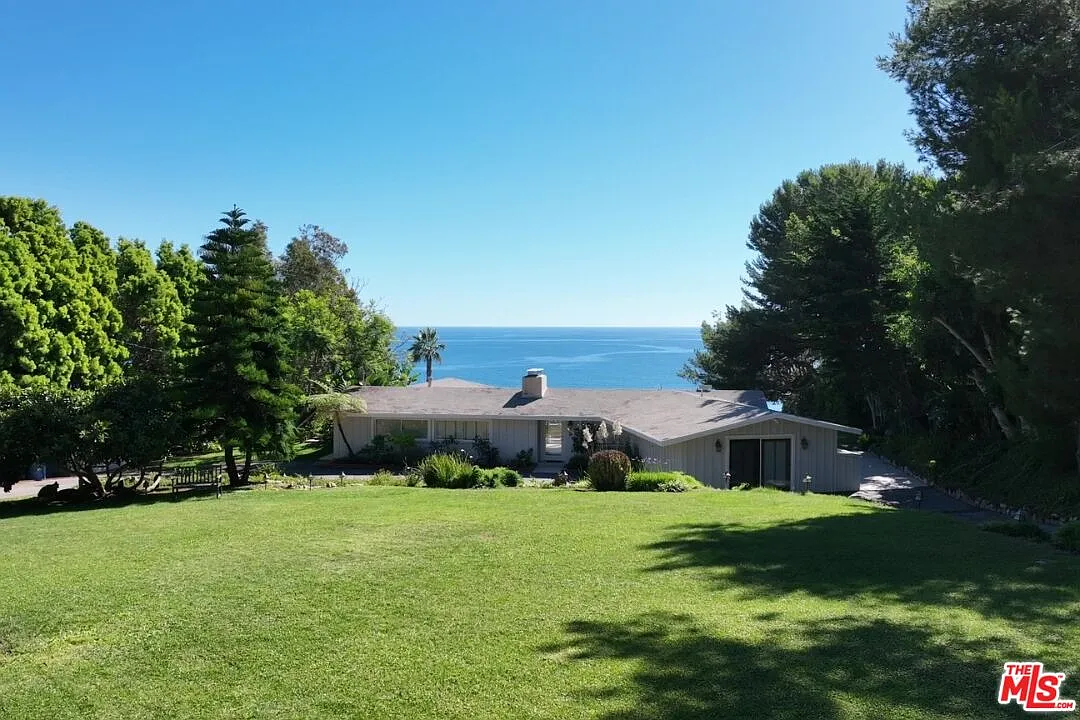2 bed, 2.0 bath, 1827 sqft, $22,000 — Photo 4