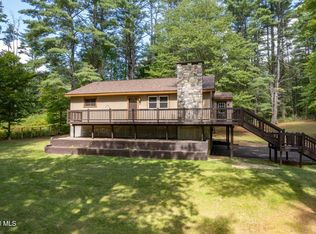 52 Lady Slipper Ln, Lake Luzerne, NY 12846