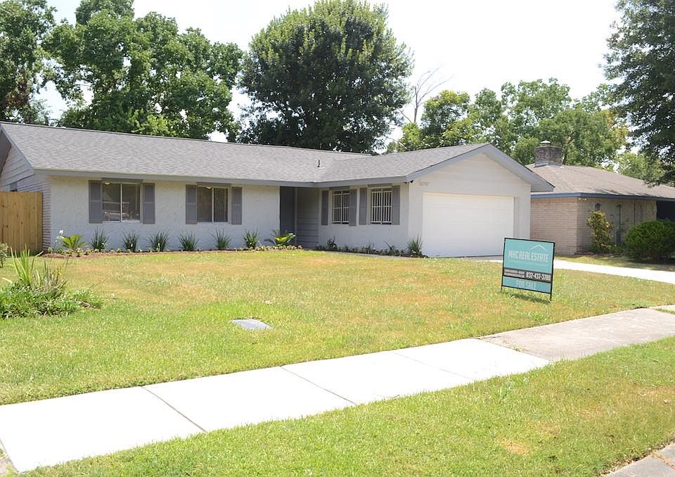1st image of 11707 Corona Ln