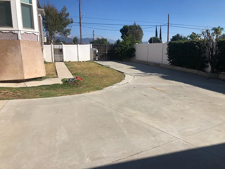 6998 Palm Ave — Photo 20
