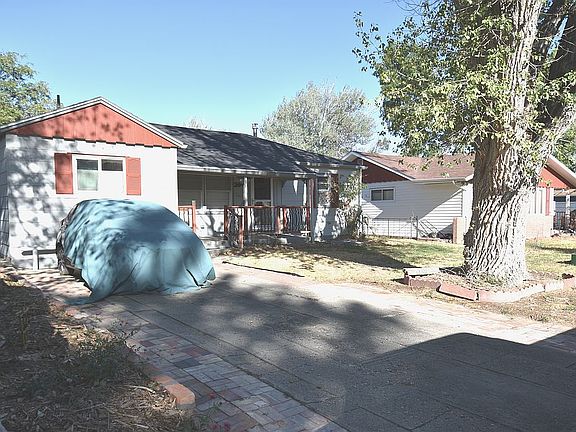 3rd image of 2046 S Poplar St