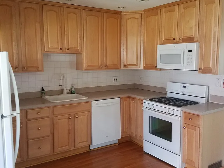 6929 Conley St — Photo 7