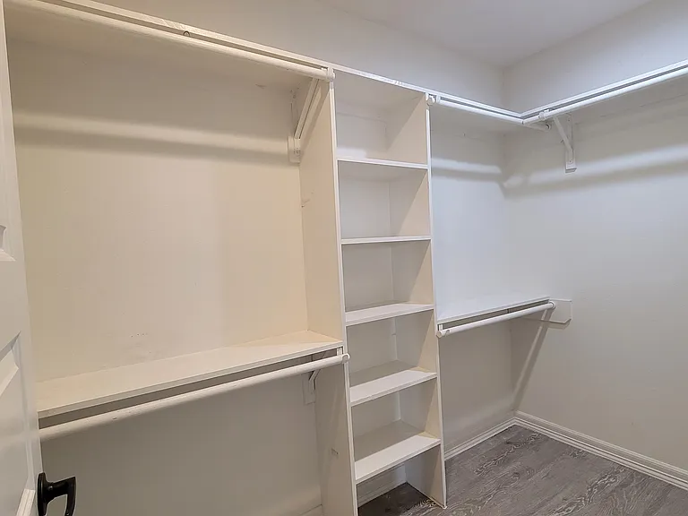 Amarville Apartments and Townhomes — Photo 37