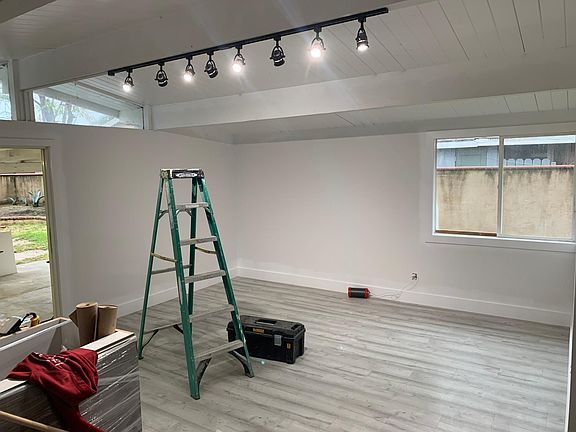 5th image of 606 N Rose St