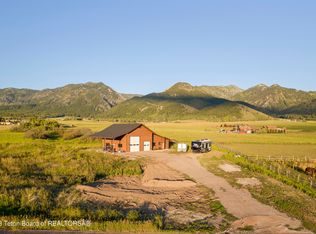 330 Gallup Dr, Etna, WY 83118