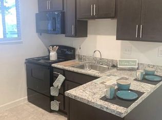 10112 Arrowhead Dr, Jacksonville, FL 32257