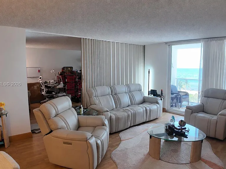 1880 S Ocean Dr #807 — Photo 8