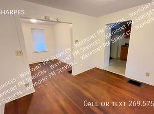 844 E Sharpes Ct, Beloit, WI 53511