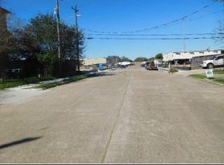 9702 Riddlewood Ln, Houston, TX 77025