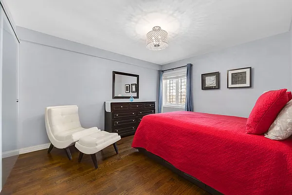 Sold by Compass | media 28