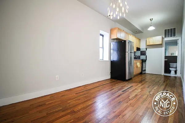 Rented by MySpaceNYC | media 5