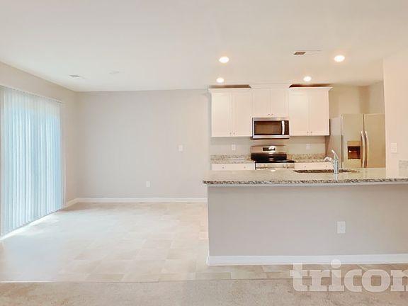 3rd image of 120 Ivy Bank Dr