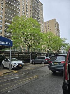 35 Seacoast Ter APT 14W, Brooklyn, NY, 11235
