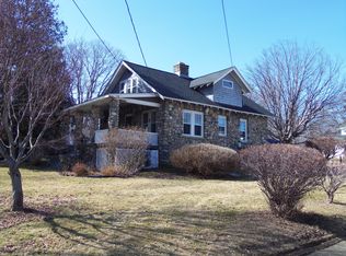 3 Circle Dr, Carmel, NY 10512