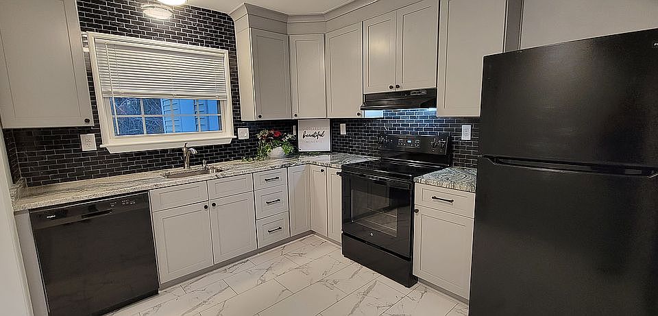 Completely remodeled kitchen