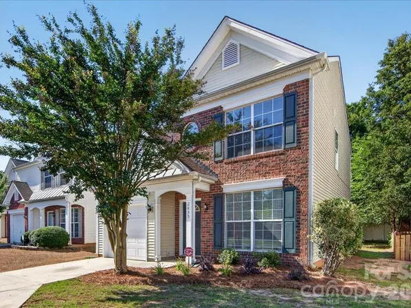 2435 Normancrest Ct, Charlotte, NC 28270
